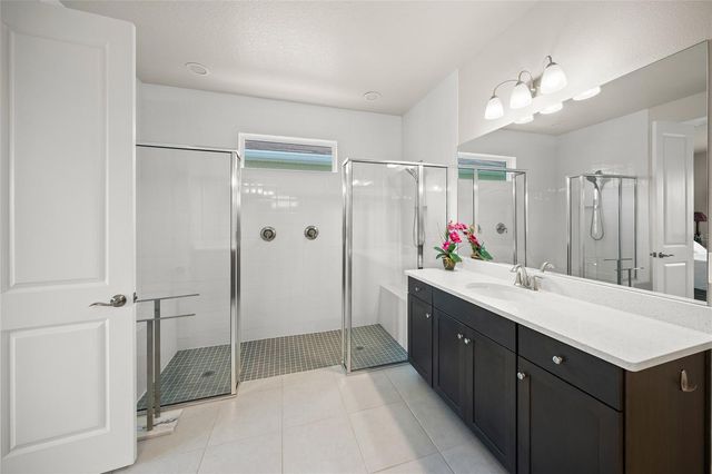 8620 SUNDANCE LOOP, Sarasota, FL 34238