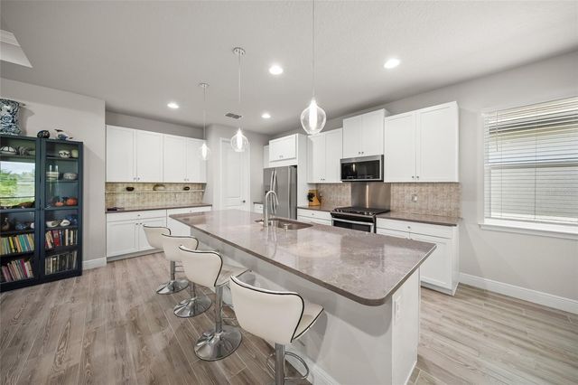 8620 SUNDANCE LOOP, Sarasota, FL 34238