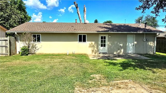 1828 S Beth Drive, Rogers, AR 72758