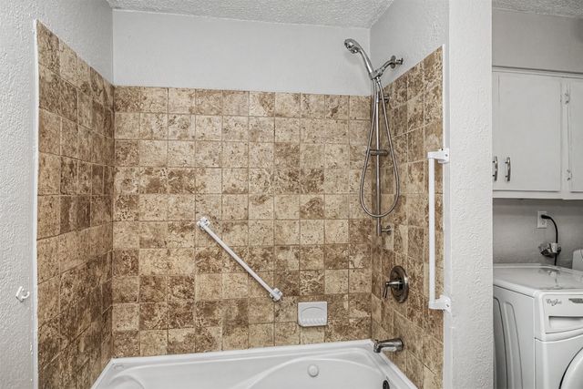 325 N Locust Street, Madrid, IA 50156