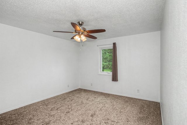 325 N Locust Street, Madrid, IA 50156