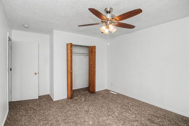 325 N Locust Street, Madrid, IA 50156