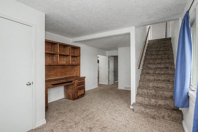 325 N Locust Street, Madrid, IA 50156