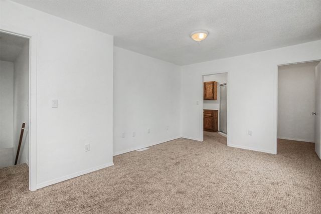 325 N Locust Street, Madrid, IA 50156