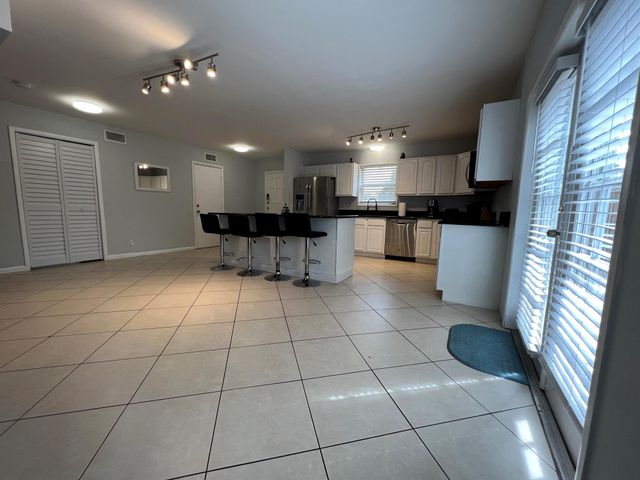 2417 Sundy Avenue, Delray Beach, FL 33444