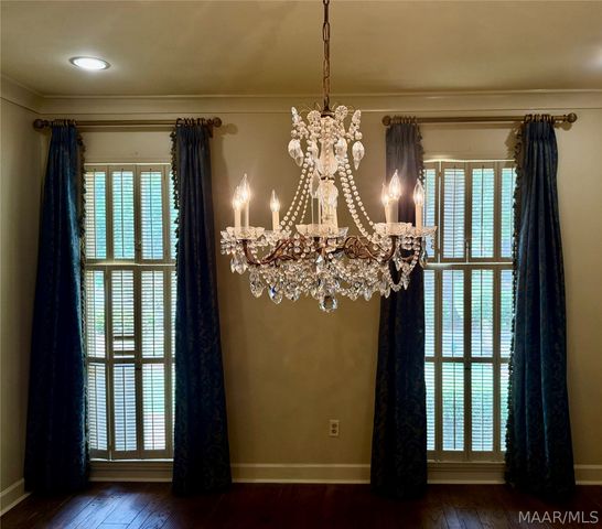 33 Creek Court, Montgomery, AL 36117