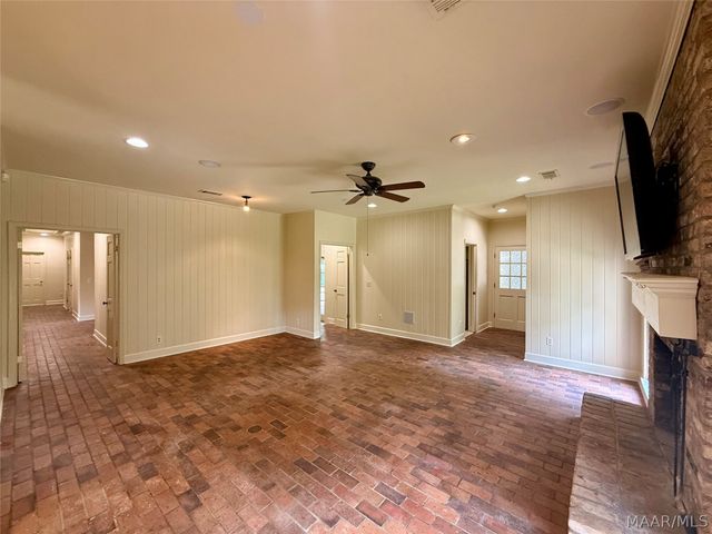 33 Creek Court, Montgomery, AL 36117
