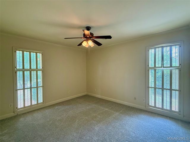 33 Creek Court, Montgomery, AL 36117