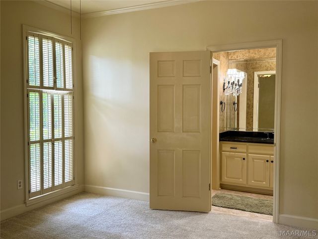 33 Creek Court, Montgomery, AL 36117