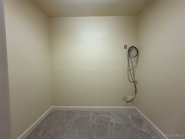 33 Creek Court, Montgomery, AL 36117