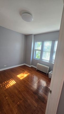 6618 19th Street 9, Berwyn, IL 60402