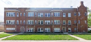 6618 19th Street 9, Berwyn, IL 60402