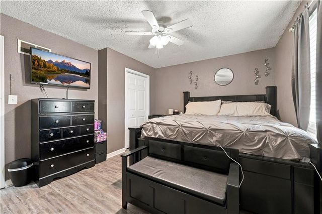 18909 E 30th Terrace, Independence, MO 64057