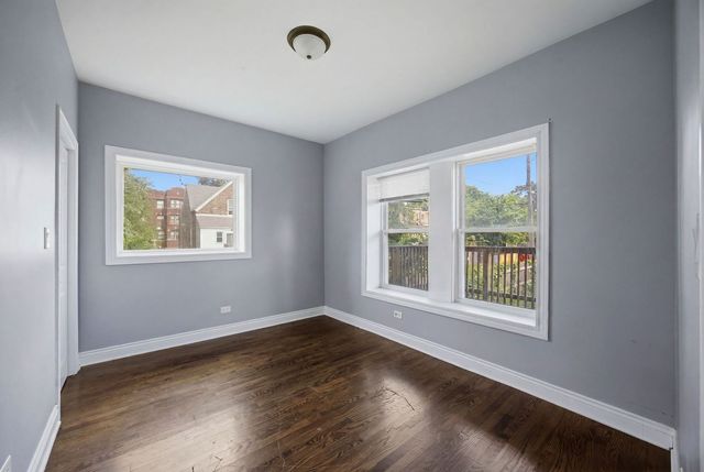 4513 W West End Avenue, Chicago, IL 60624