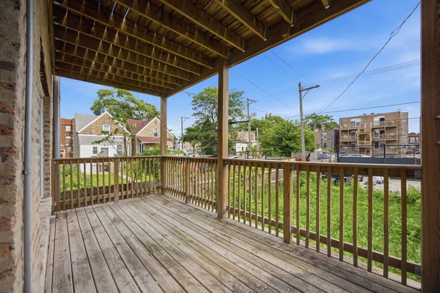 4513 W West End Avenue, Chicago, IL 60624