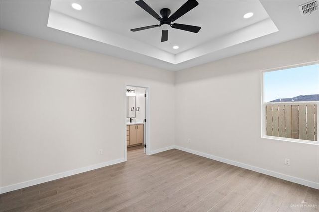 1124 E Evergreen Avenue, San Juan, TX 78589