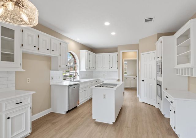 16115 Abberton Hill Drive, Spring, TX 77379