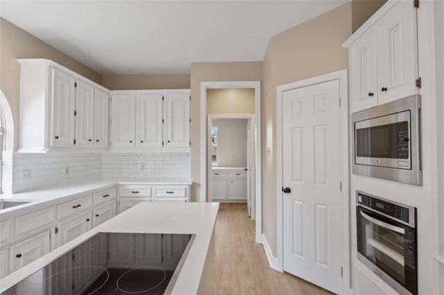 16115 Abberton Hill Drive, Spring, TX 77379