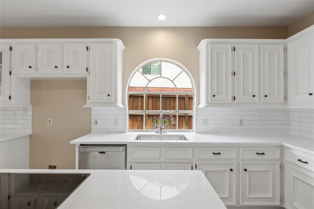 16115 Abberton Hill Drive, Spring, TX 77379