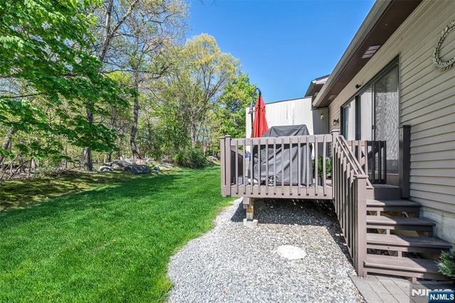 57 Peach Hill Court, Ramsey, NJ 07446