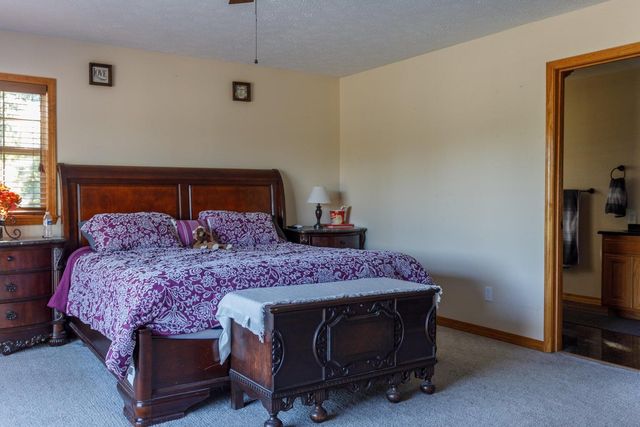 12655 Farm Road 2205 Circle, Cassville, MO 65625