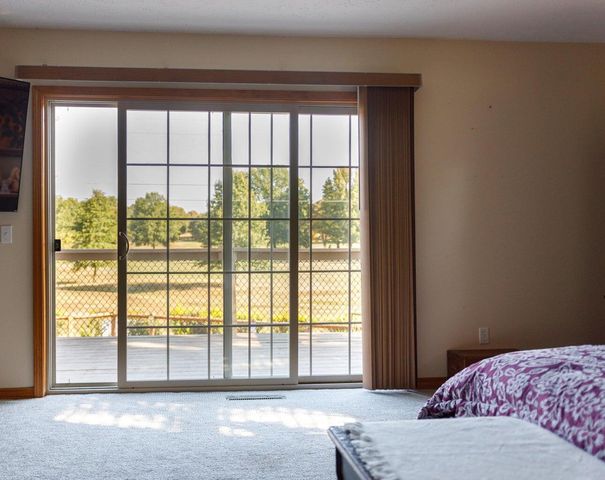 12655 Farm Road 2205 Circle, Cassville, MO 65625