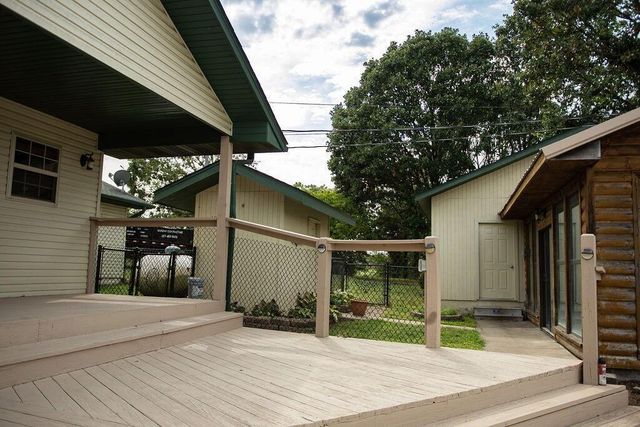 12655 Farm Road 2205 Circle, Cassville, MO 65625