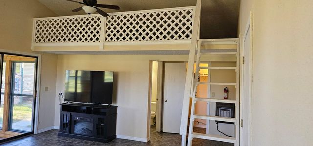 12655 Farm Road 2205 Circle, Cassville, MO 65625