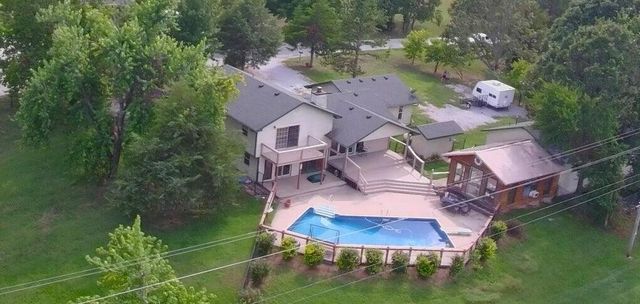 12655 Farm Road 2205 Circle, Cassville, MO 65625