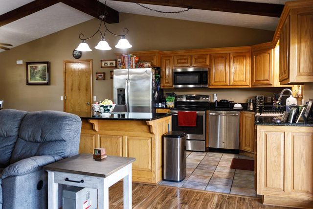 12655 Farm Road 2205 Circle, Cassville, MO 65625