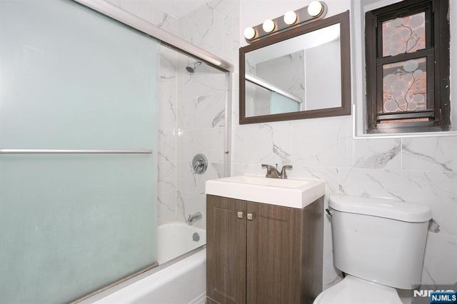 208 Anderson Street S4F, Hackensack, NJ 07601