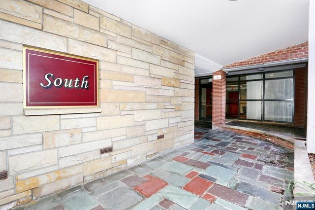 208 Anderson Street S4F, Hackensack, NJ 07601