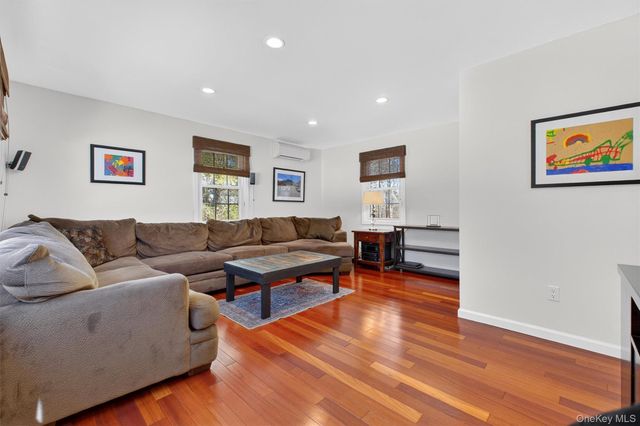 208 Ressique Road, Stormville, NY 12582