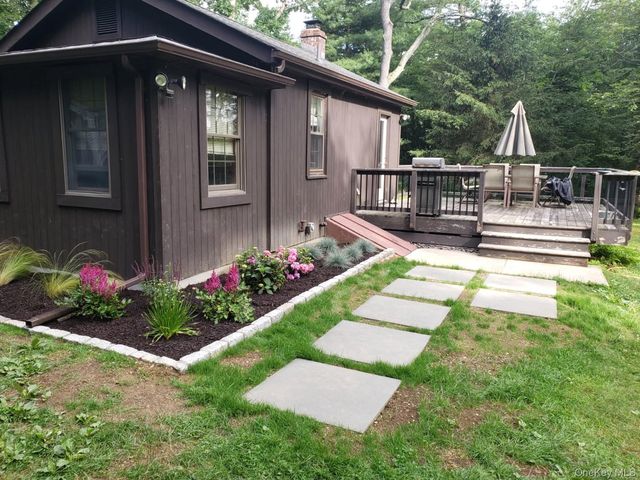 208 Ressique Road, Stormville, NY 12582