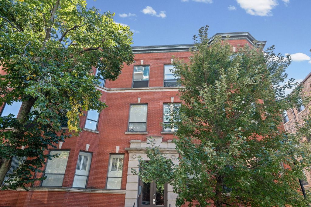 809 W Bradley Place G, Chicago, IL 60613 — photo 2