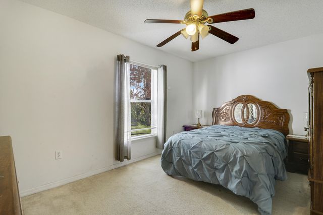 702 SE Lighthouse Avenue SE, Port St. Lucie, Port St Lucie, FL 34983