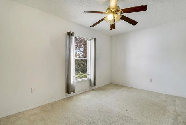 702 SE Lighthouse Avenue SE, Port St. Lucie, Port St Lucie, FL 34983
