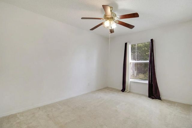 702 SE Lighthouse Avenue SE, Port St. Lucie, Port St Lucie, FL 34983
