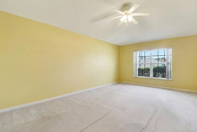 702 SE Lighthouse Avenue SE, Port St. Lucie, Port St Lucie, FL 34983