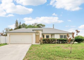 702 SE Lighthouse Avenue SE, Port St. Lucie, Port St Lucie, FL 34983