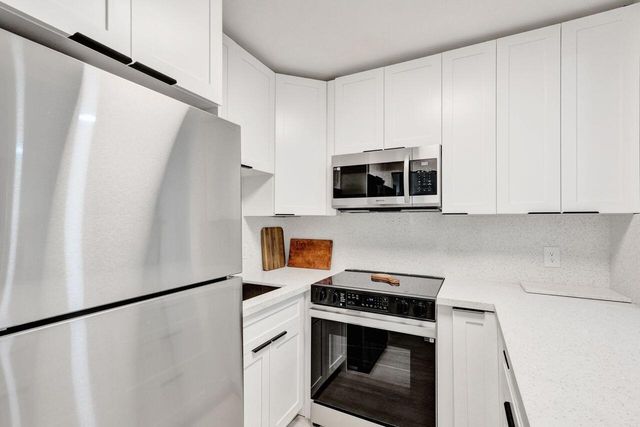 207 Salisbury I, West Palm Beach, FL 33417