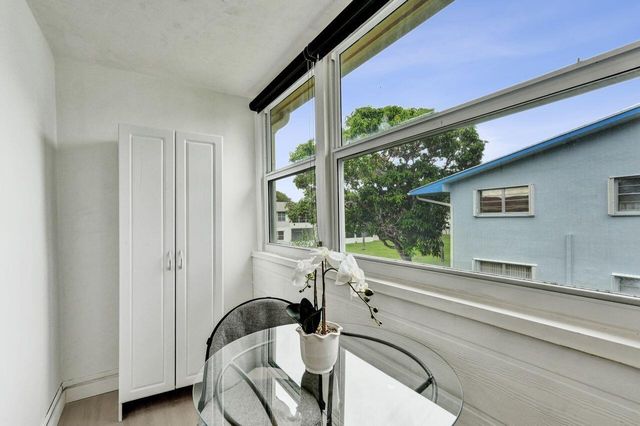 207 Salisbury I, West Palm Beach, FL 33417