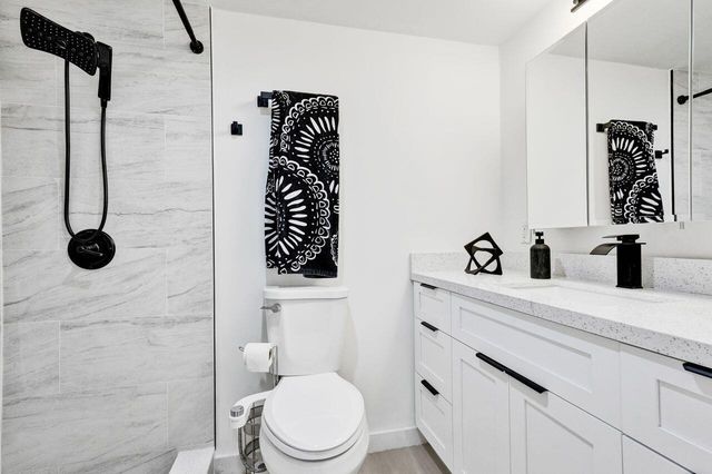 207 Salisbury I, West Palm Beach, FL 33417