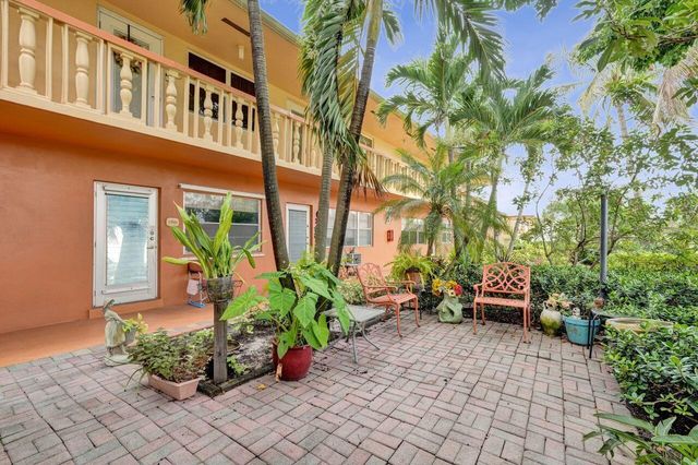 207 Salisbury I, West Palm Beach, FL 33417