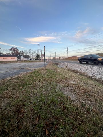 2640 Pulaski Hwy, Columbia, TN 38401