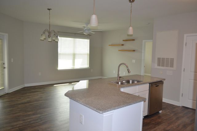 7406 Bowen Corner Avenue, Hanahan, SC 29410