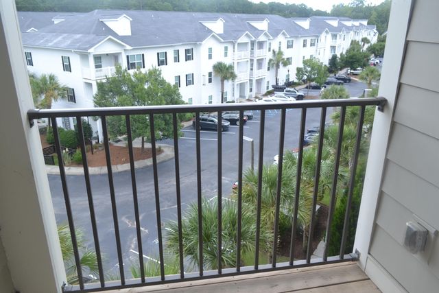 7406 Bowen Corner Avenue, Hanahan, SC 29410