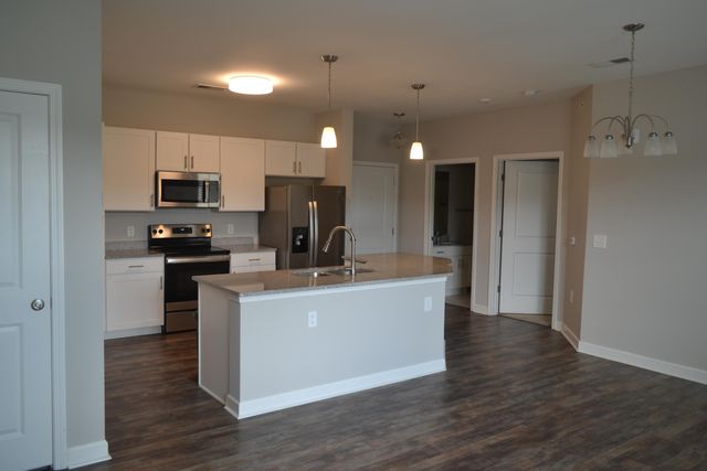 7406 Bowen Corner Avenue, Hanahan, SC 29410