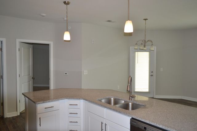 7406 Bowen Corner Avenue, Hanahan, SC 29410