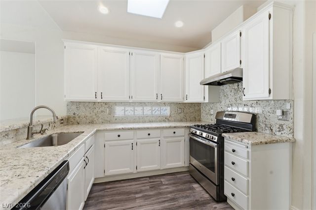742 Canfield Point Avenue, Las Vegas, NV 89183